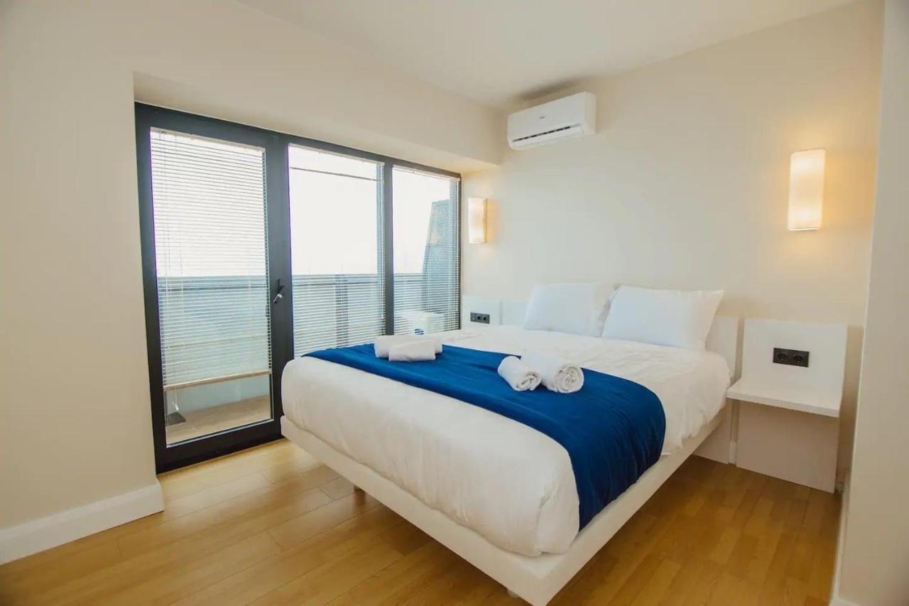 Orbi City Luxury Towers Aparthotel Батуми Екстериор снимка