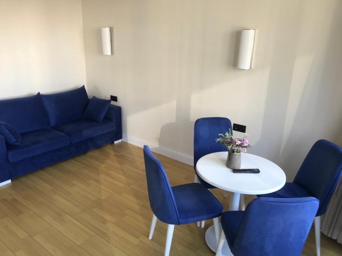 Orbi City Luxury Towers Aparthotel Батуми Екстериор снимка