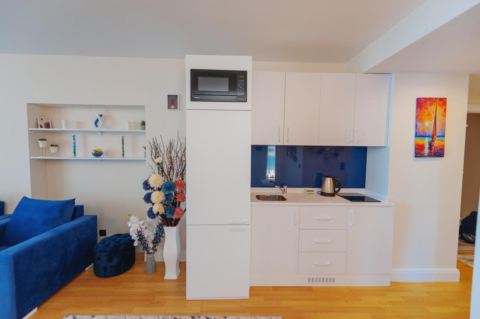 Orbi City Luxury Towers Aparthotel Батуми Екстериор снимка